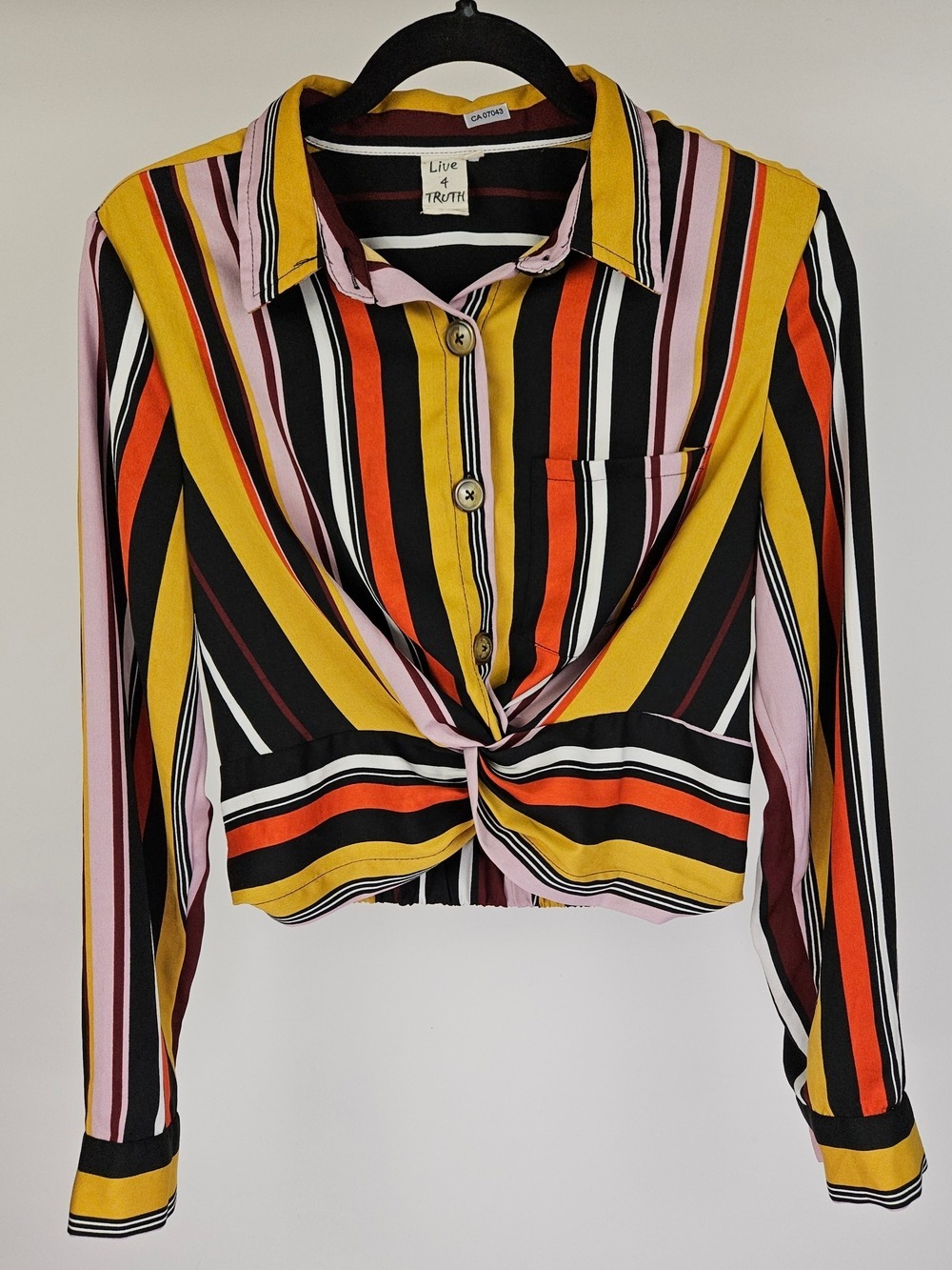 Live 4 Truth Striped Twist Front Crop Blouse Women’s Small Button Up Retro Top
